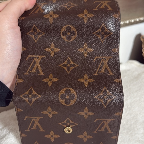 Louis Vuitton Dark Brown Monogram Wallet - Picture 4 of 4